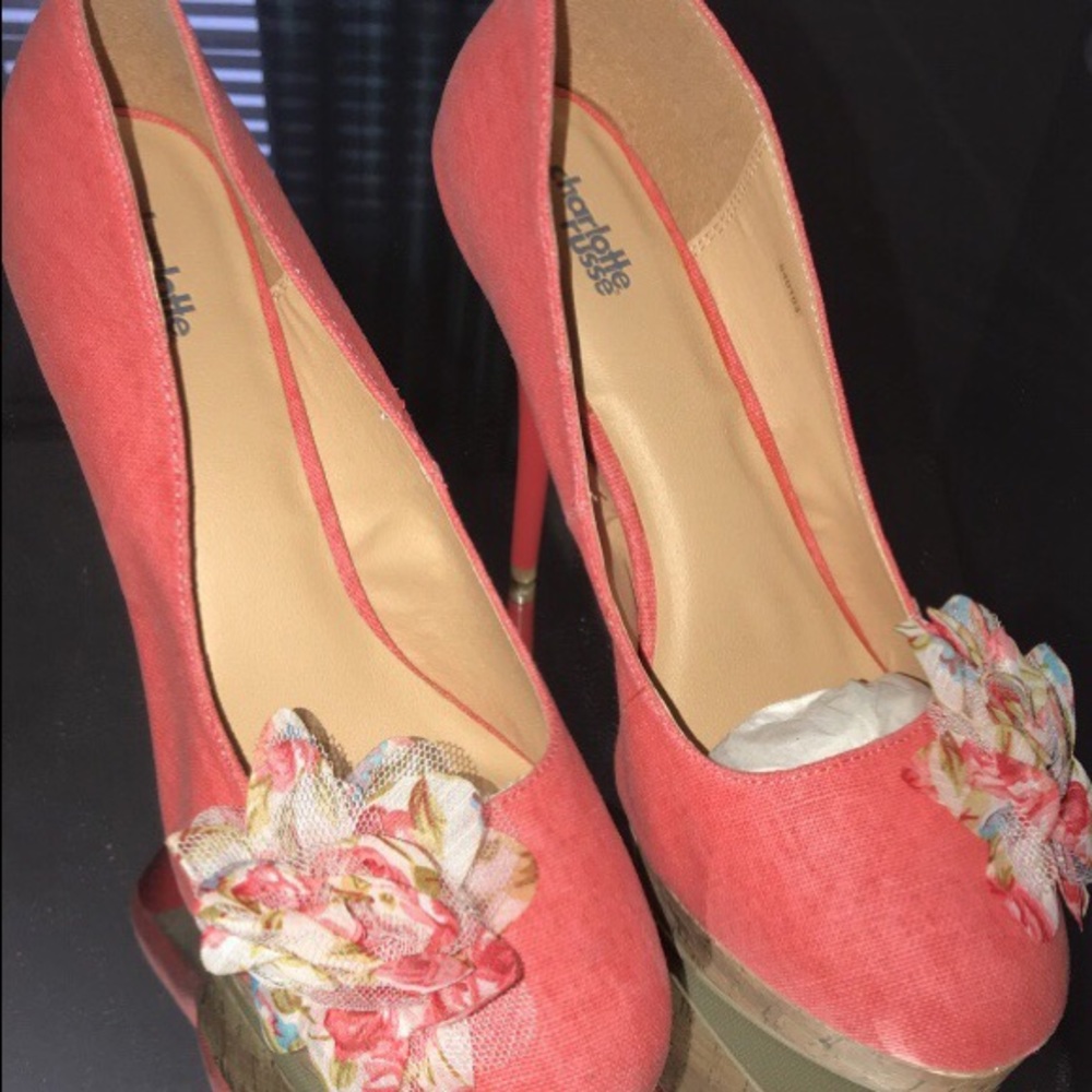 Coral Heel with Floral Accent